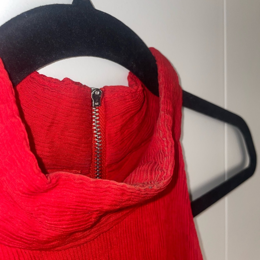 Elliatt Scarlet “Felice” Asymmetrical Midi Dress from Revolve - Picture 6 of 12